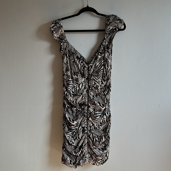 Aritzia Wilfred Veda Giselle Animal Print Snake Ruched Mini Dress - Picture 8 of 12